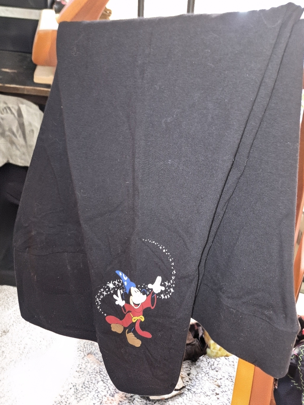 BN DISNEY FANTASIA PEDDLE PUSHER LEGGENS BY TORRID